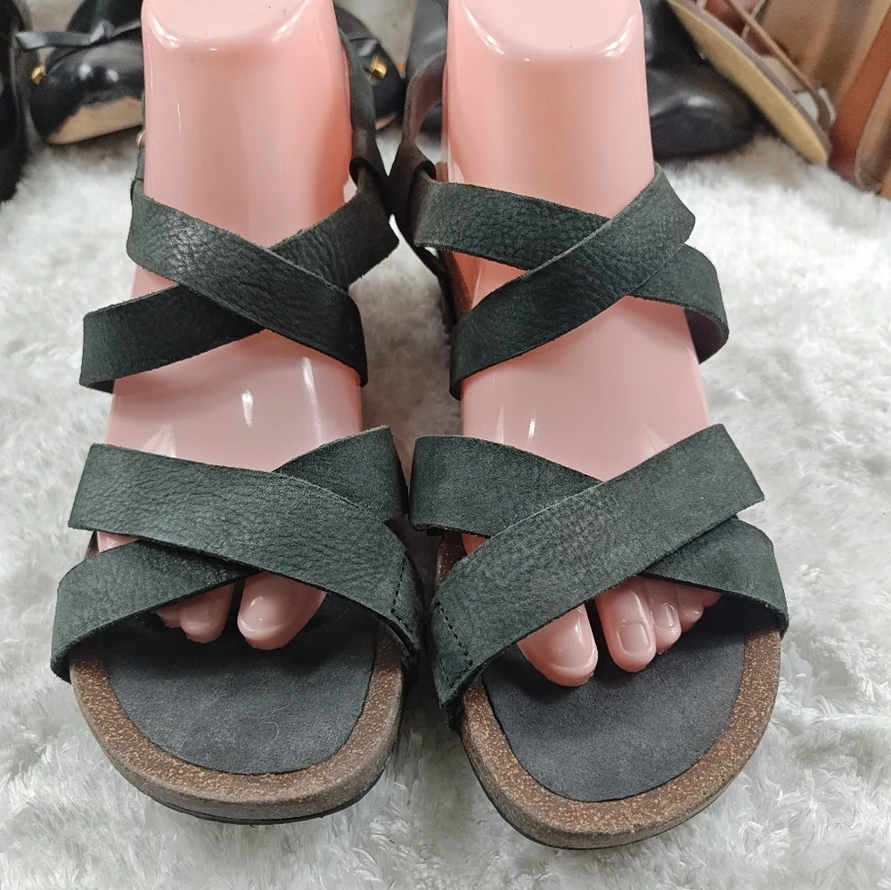 Teva Mahonia Wedge Sandals Bundles  Cross Strap Black/Green Leather Women Sz 8.5 - Picture 5 of 12